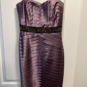 BCBGMAXAZRIA sleeveless silk mini cocktail dress, size US 4